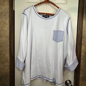 Denim & Co 2X Pull-Over Top. 3/4 Sleeve Slit at Cuff. Small slits at side hems.